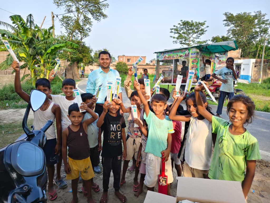 Pencil Kit Distribution